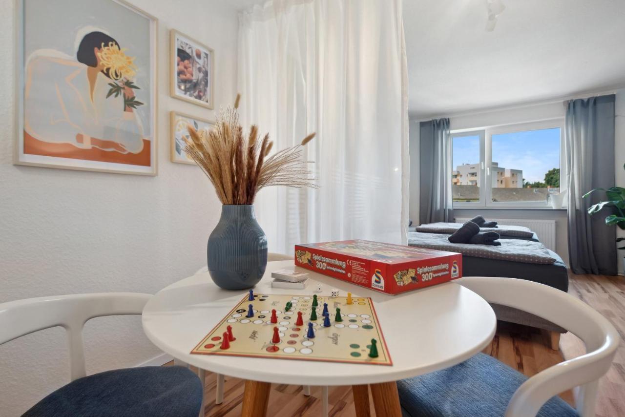 Amalfi Apartments A01 - Gemuetliche 2 Zi-Wohnung Mit Boxspringbetten Und Smart Tv Kaiserslautern Eksteriør bilde